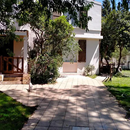 Stravanata - Large Pool, Car And Heated Outdoor Jacuzzi *