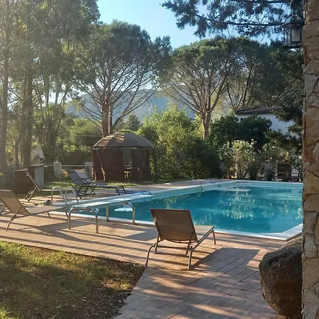 Stravanata - Large Pool, Car And Heated Outdoor Jacuzzi *